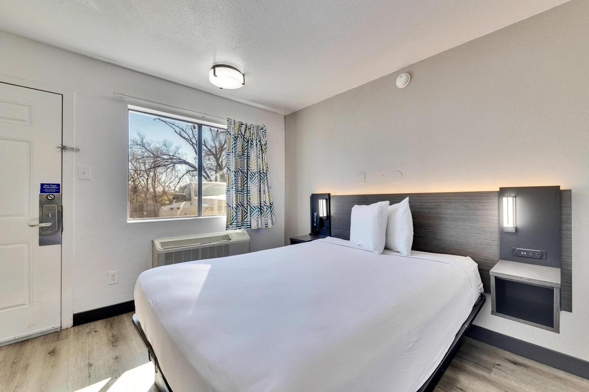 Motel 6-Austin, Tx - Airport - South מראה חיצוני תמונה