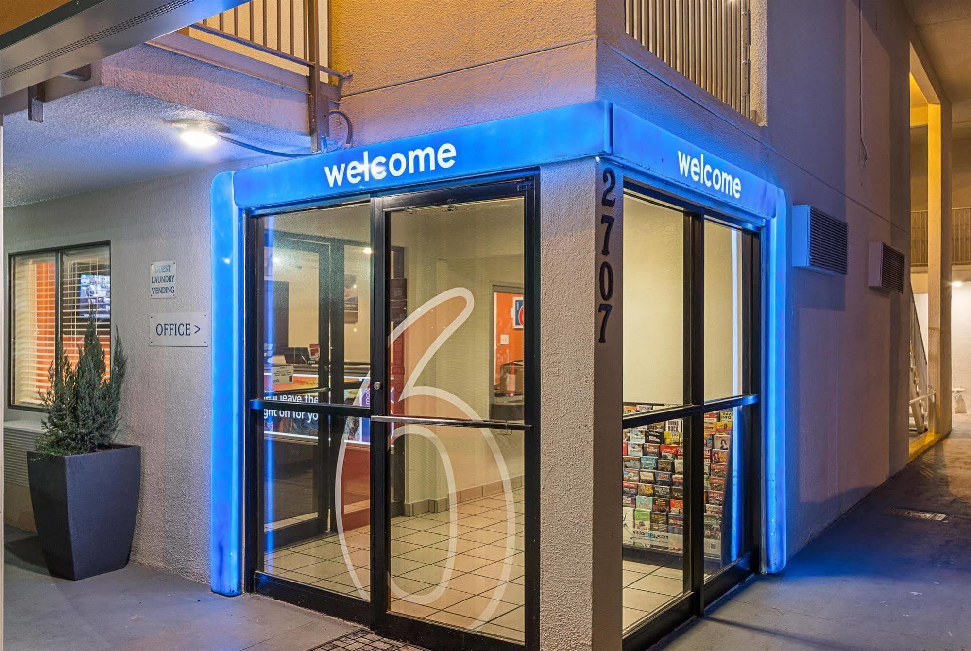 Motel 6-Austin, Tx - Airport - South מראה חיצוני תמונה